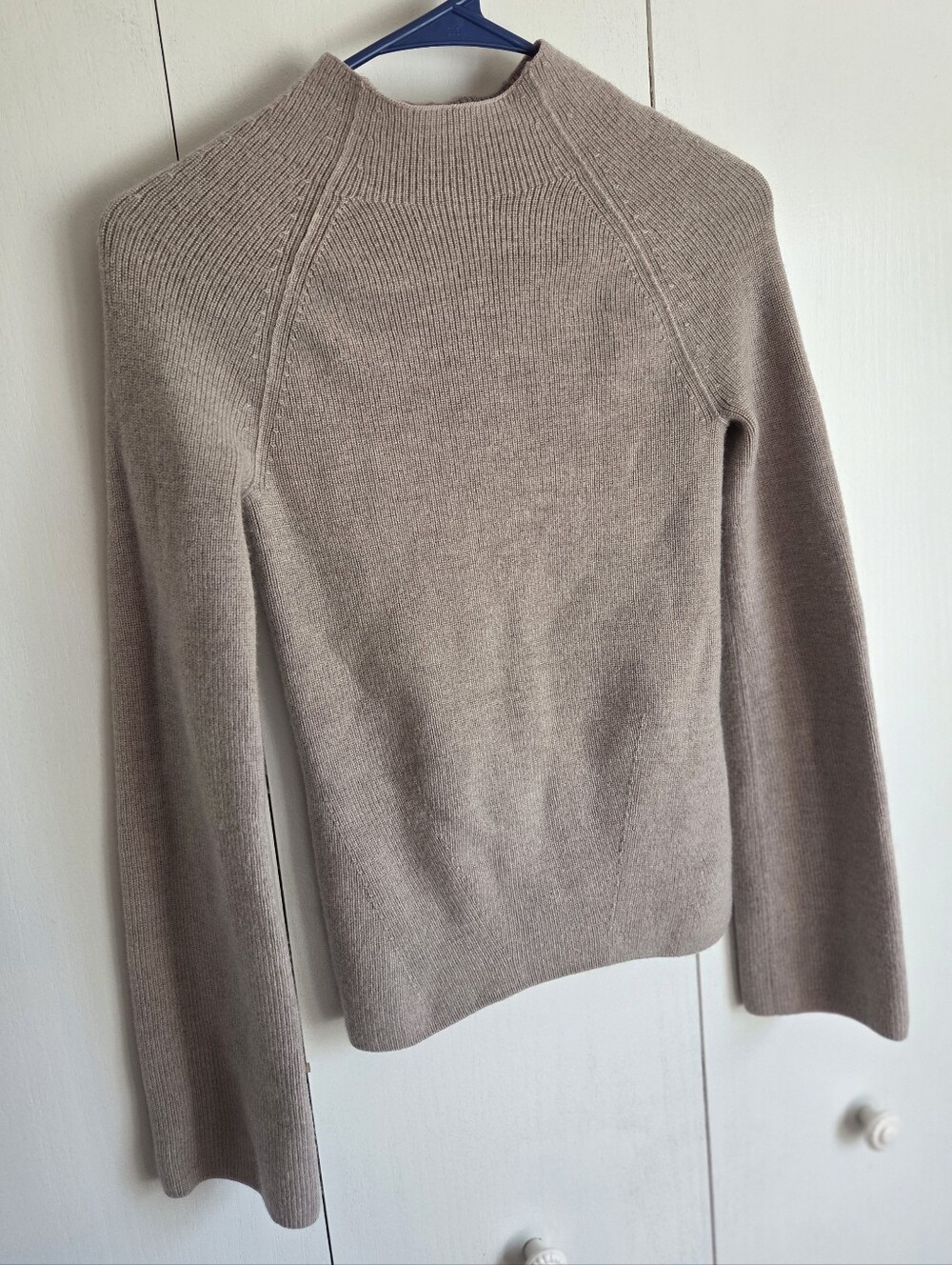Banana Republic Taupe Ribbed Mock Neck Sweater With Keyhole Back